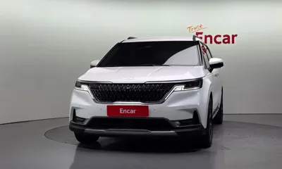 Kia Canival 2023, 72161 км, за 18720.43 USD