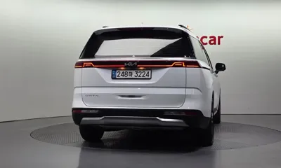 Kia Canival 2023, 72161 км, за 18720.43 USD