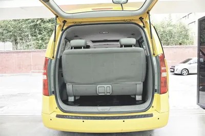 Hyundai Starex 2010, 197689 км, за 2927.4 USD