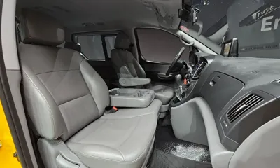Hyundai Starex 2019, 92267 км, за 10677.55 USD - фото 10