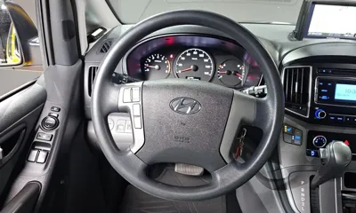 Hyundai Starex 2019, 92267 км, за 10677.55 USD - фото 12
