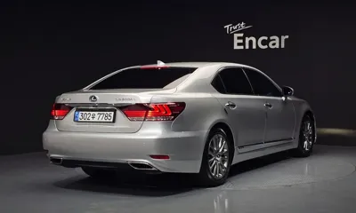 Lexus LS 2014, 241188 км, за 14535.97 USD