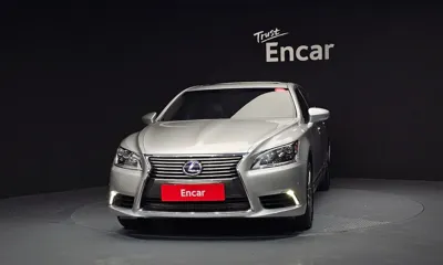Lexus LS 2014, 241188 км, за 14535.97 USD