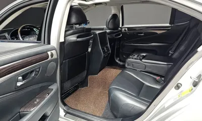 Lexus LS 2014, 241188 км, за 14535.97 USD - фото 11