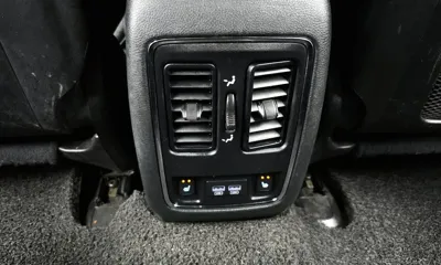 Jeep Cherokee 2017, 134468 км, за 9712.59 USD - фото 18