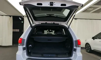 Jeep Cherokee 2017, 134468 км, за 9712.59 USD - фото 20