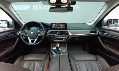 BMW 5-Series 2019, 96155 км, за 15953.63 USD - фото 7