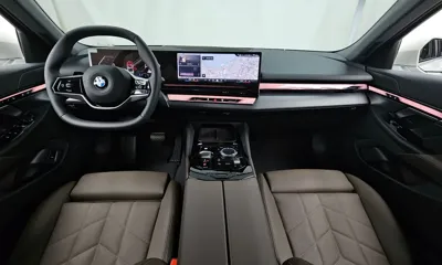 BMW 5-Series 2026, 1524 км, за 40632.8 USD - фото 7