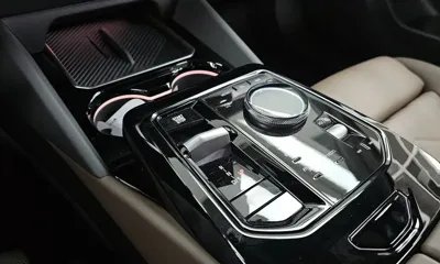 BMW 5-Series 2026, 1524 км, за 40632.8 USD - фото 9