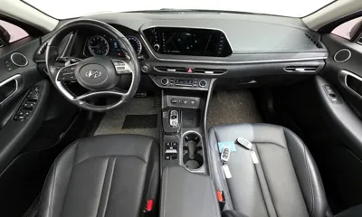 Hyundai Sonata 2020, 80376 км, за 10401.09 USD - фото 7