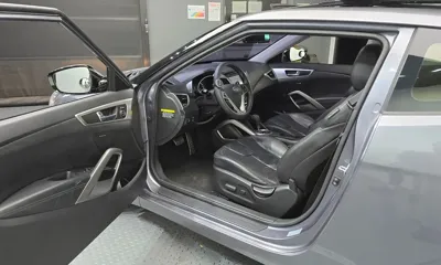 Hyundai Veloster 2012, 100104 км, за 3112.58 USD - фото 10