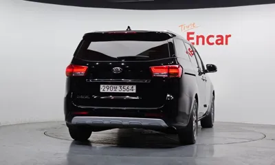 Kia Canival 2017, 284656 км, за 4492.9 USD