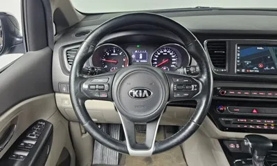 Kia Canival 2017, 284656 км, за 4492.9 USD - фото 13