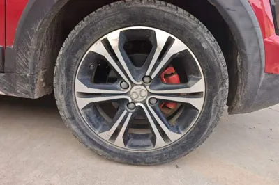 BAIC Senova X25 2015, 82000 км, за 3679 USD