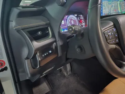 Lexus UX 2024, 15000 км, за 23638.52 USD - фото 14