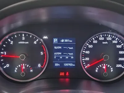 Kia Stonic 2018, 126767 км, за 5054.48 USD - фото 9