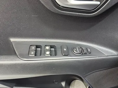 Kia Stonic 2018, 126767 км, за 5054.48 USD - фото 14