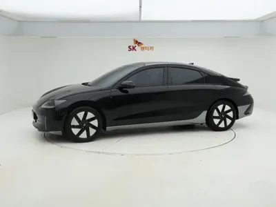 Hyundai Ioniq6 · 2023 год