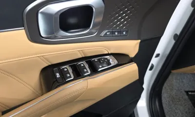 Kia Sorento 2023, 82463 км, за 19450.97 USD - фото 33