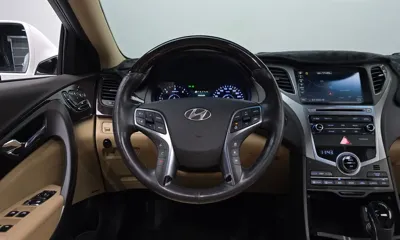 Hyundai Grandeur 2015, 223819 км, за 3275.57 USD - фото 12