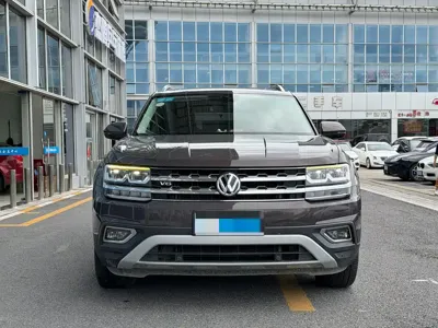 Volkswagen Teramont 2017, 225000 км, за 10594.26 USD