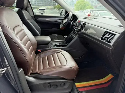 Volkswagen Teramont 2017, 225000 км, за 10594.26 USD - фото 8