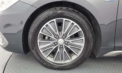 Hyundai Grandeur 2019, 182486 км, за 9183.41 USD