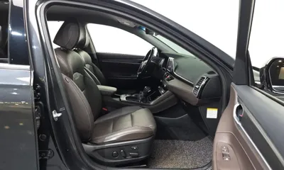 Hyundai Grandeur 2019, 182486 км, за 9183.41 USD - фото 11