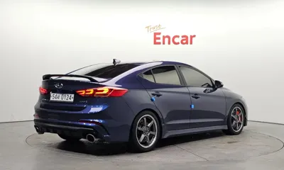 Hyundai Avante 2017, 148047 км, за 5382.7 USD