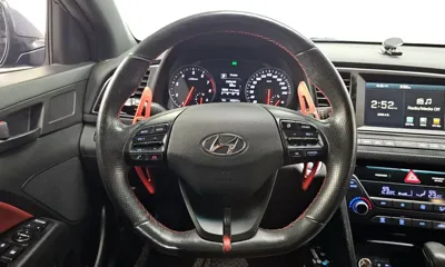 Hyundai Avante 2017, 148047 км, за 5382.7 USD - фото 13