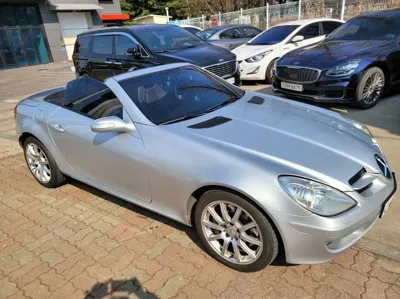 Mercedes-Benz SLK-Class 2005, 81175 км, за 6446.57 USD