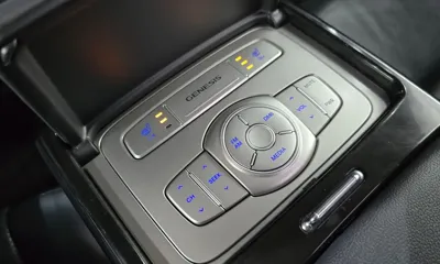 Hyundai Genesis 2013, 162568 км, за 4275.19 USD - фото 20
