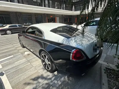 Rolls-Royce Wraith 2014, 70000 км, за 277730 USD