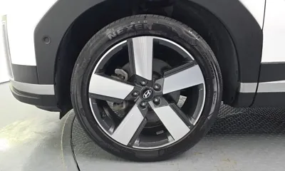 Hyundai Santafe 2024, 40029 км, за 23303.14 USD
