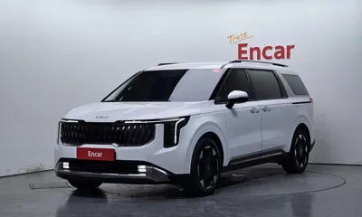 Kia Canival · 2025 год