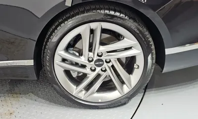 Genesis G80 2025, 3901 км, за 41644.66 USD - фото 21