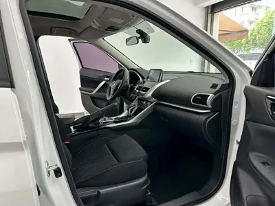 Mitsubishi Eclipse Cross 2019, 64000 км, за 6366.37 USD