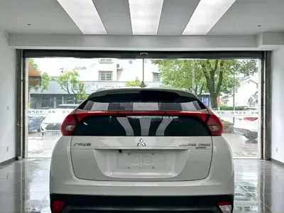 Mitsubishi Eclipse Cross 2019, 64000 км, за 6366.37 USD - фото 8