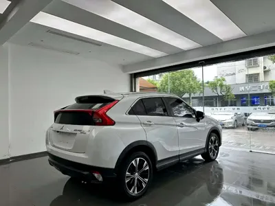Mitsubishi Eclipse Cross 2019, 64000 км, за 6366.37 USD - фото 9