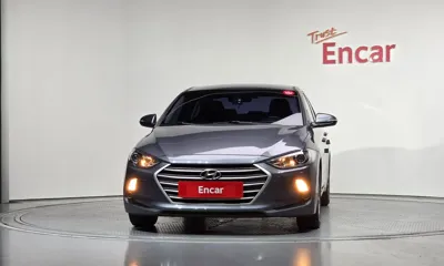 Hyundai Avante 2017, 187102 км, за 3841.89 USD