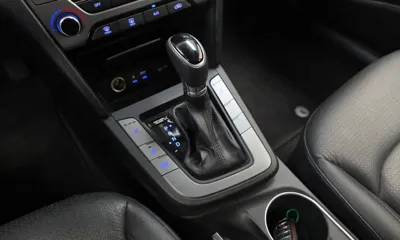 Hyundai Avante 2017, 187102 км, за 3841.89 USD - фото 9