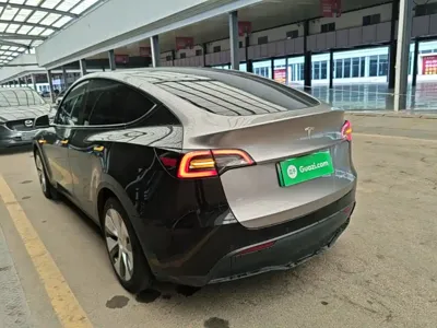 Tesla Model Y 2022, 107899 км, за 19916.81 USD
