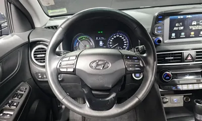 Hyundai Kona 2020, 143957 км, за 8861.76 USD - фото 13