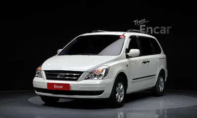 Kia Canival · 2008 год