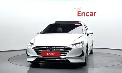 Hyundai Sonata 2020, 81881 км, за 15621.53 USD