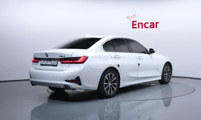 BMW 3-Series 2020, 75835 км, за 17524.44 USD