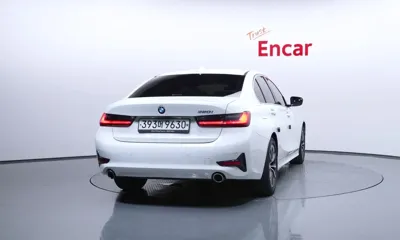 BMW 3-Series 2020, 75835 км, за 17524.44 USD