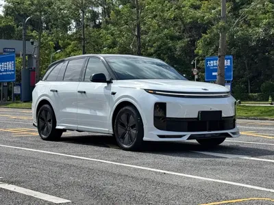 Li Auto Li L6 2025, 34000 км, за 26014.8 USD