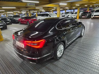 Kia K7 2013, 283529 км, за 2317.88 USD