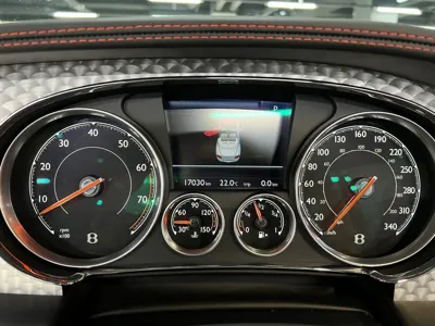 Bentley Continental 2018, 17300 км, за 131483.3 USD - фото 10